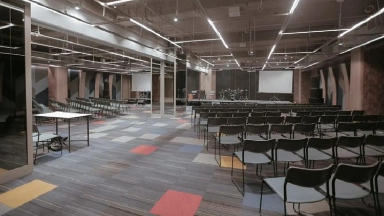 Gaya industrial untuk ballroom, Sumber: finance.detik.com